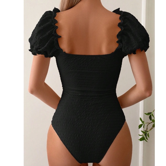 Textured Ruffle Puff Sleeve Cut out Monokini One Piece Swimsuit - Picture 8 of 9